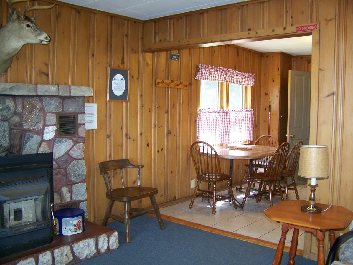 Oak Ridge Hotel Phelps Buitenkant foto
